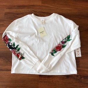 Forever 21 Cropped T-Shirt with embroidery sleeves